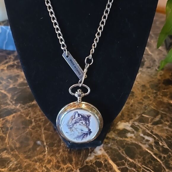 Westminster Collector'sElegant Silver Wolf Pocket Watch! - Picture 3 of 6